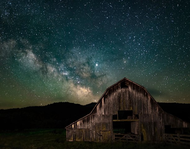 night sky photo of Boxley barn