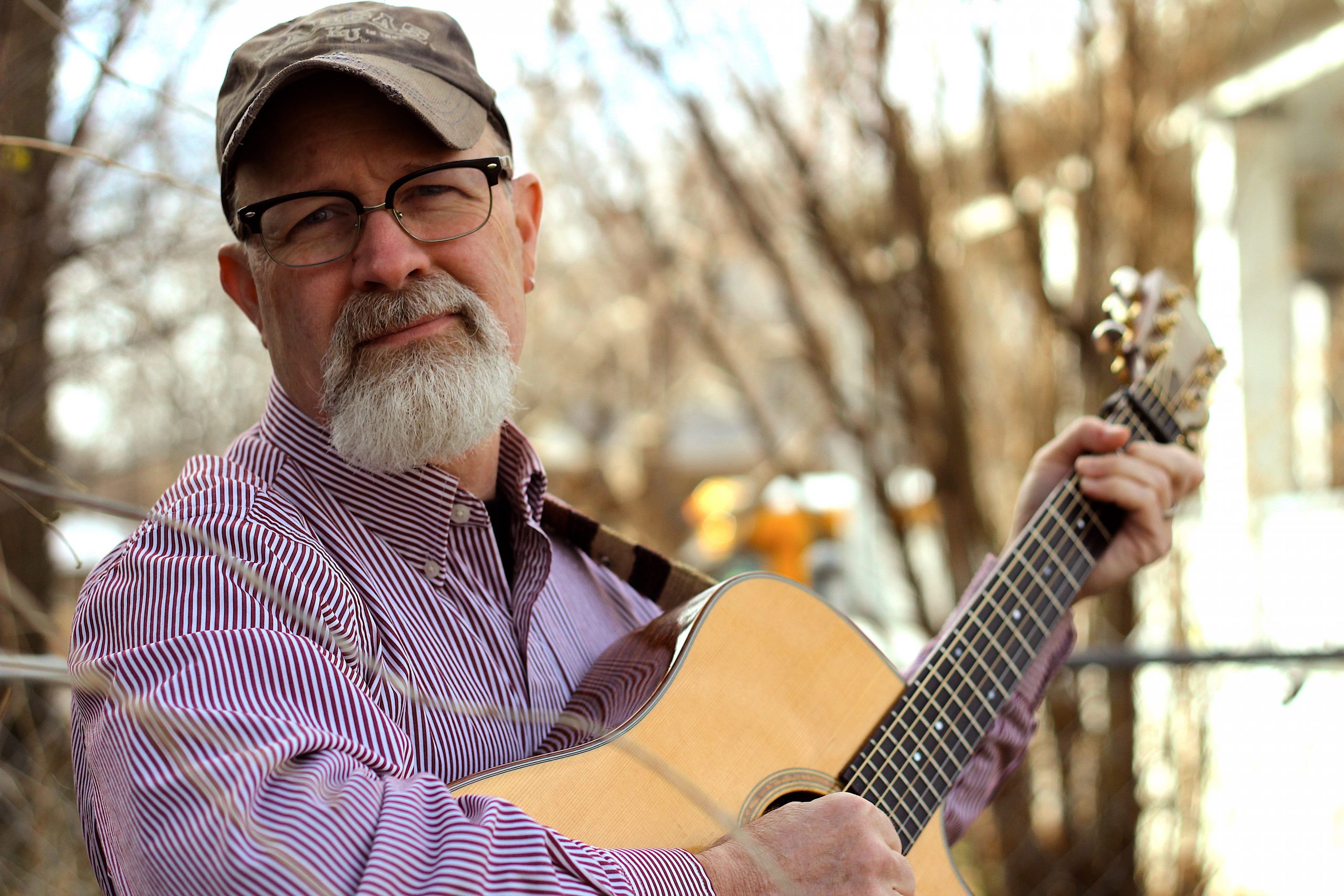 photo of musician Aaron Fowler