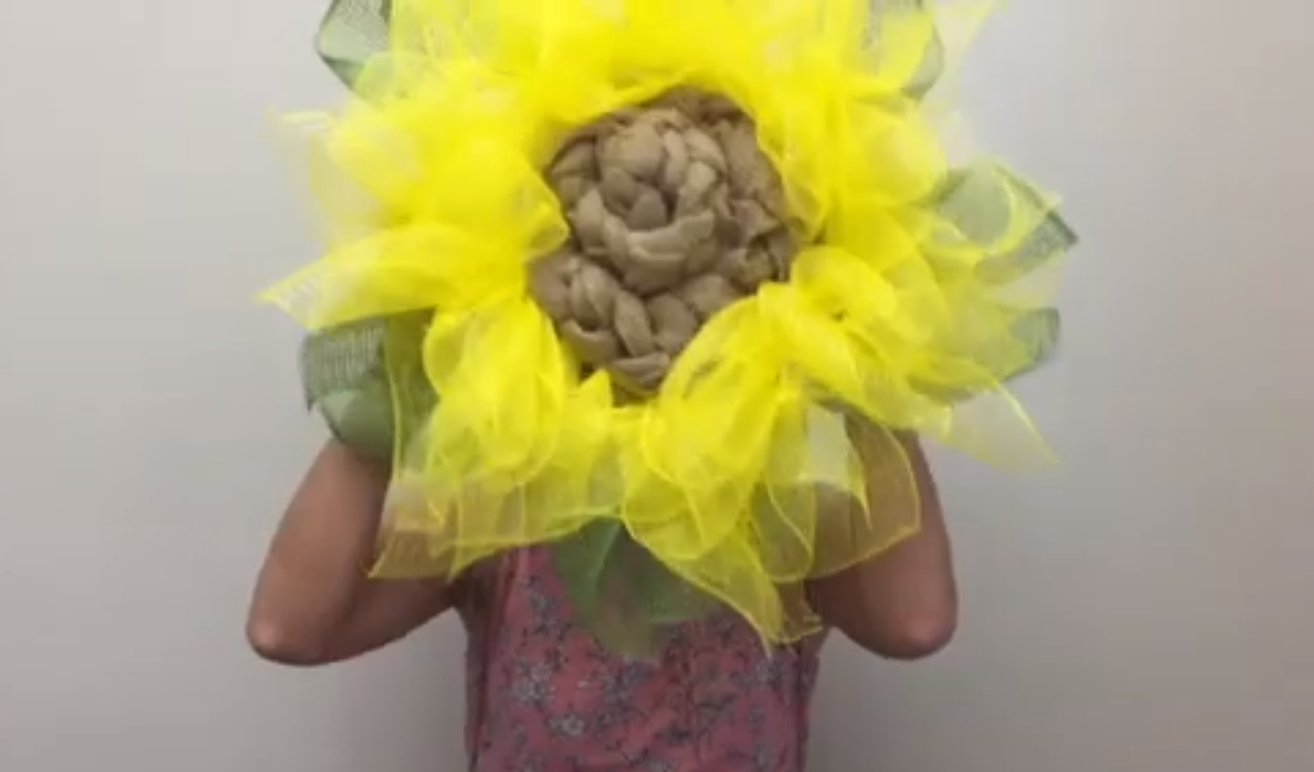 Sunflower wreath craft