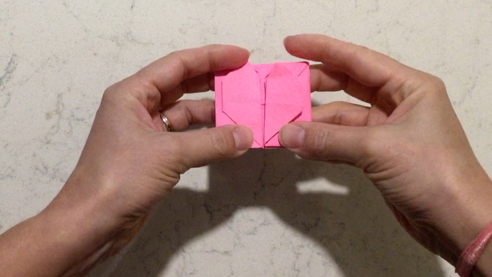 Valentine box origami