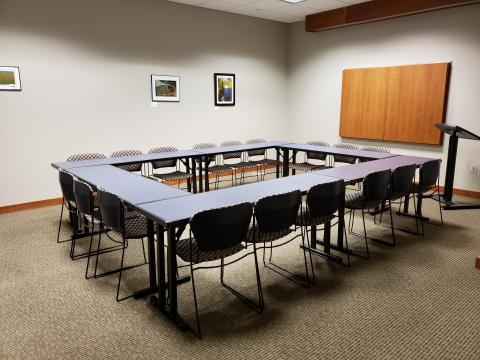 David Meeting Room with hollow square setup